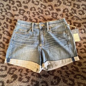 Universal Threads Medium Wash Denim Shorts